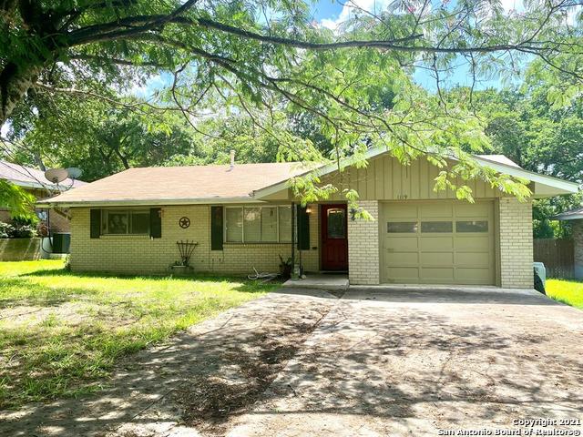 1119 Donna Kay Drive Kerrville TX 78028
