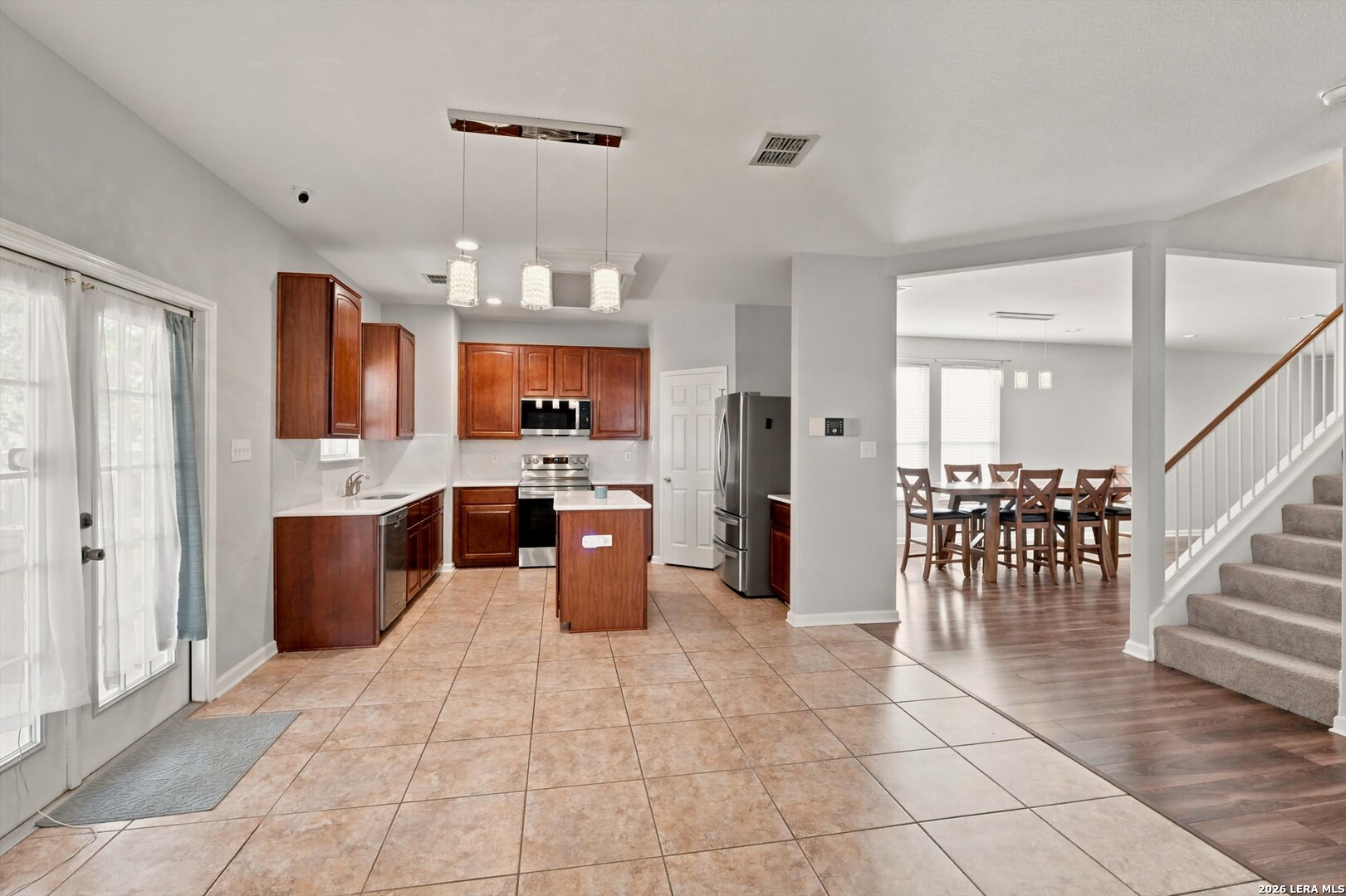 8014 N Dyess San Antonio TX 78227