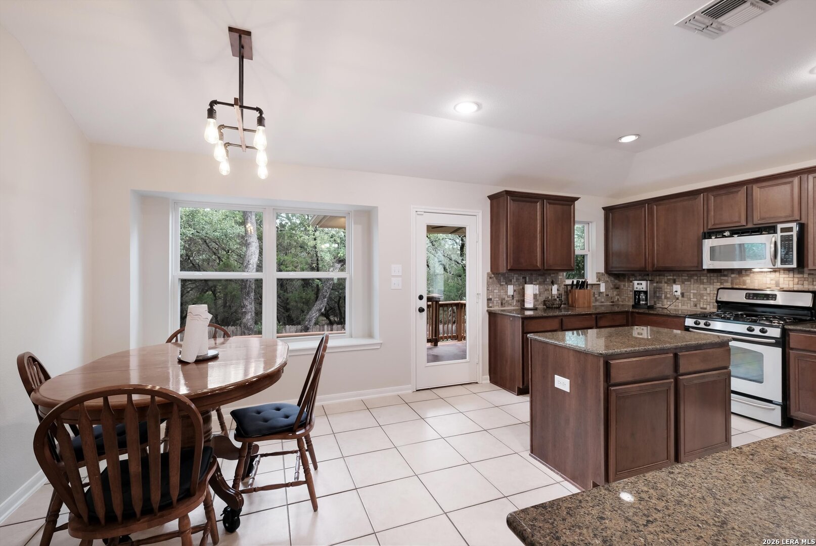 26122 Indian Cliff San Antonio TX 78260