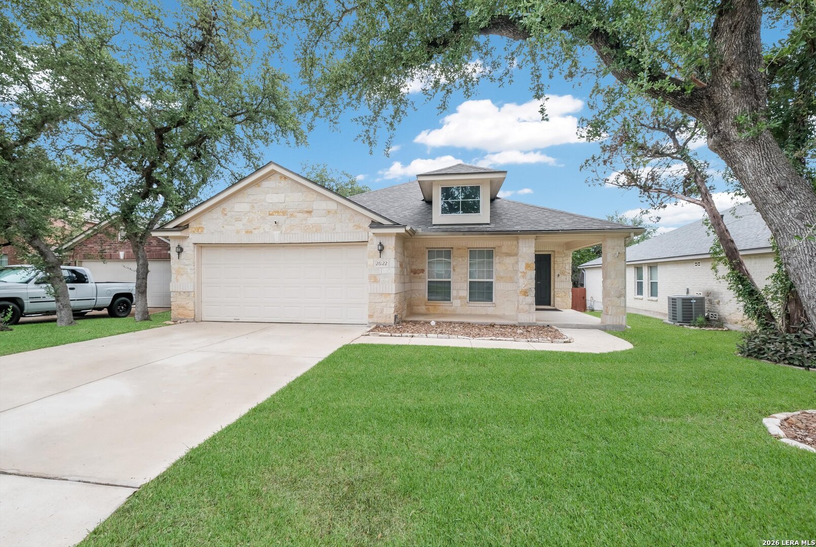 26122 Indian Cliff San Antonio TX 78260