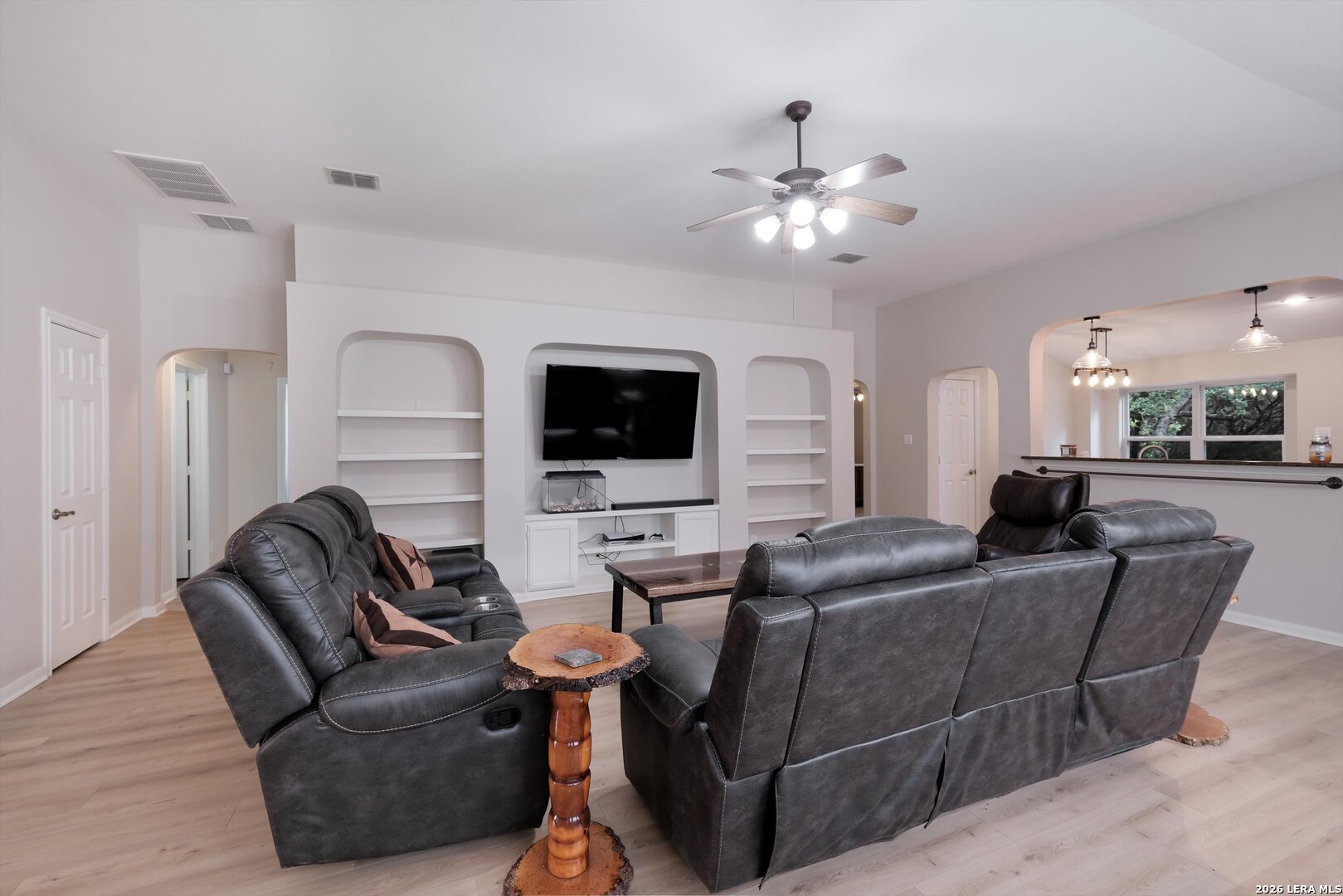 26122 Indian Cliff San Antonio TX 78260
