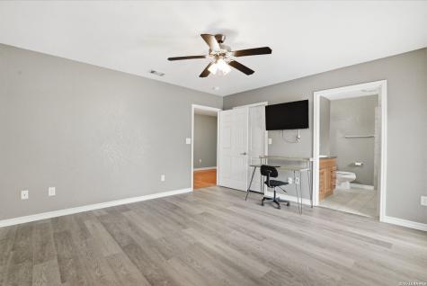 939 John Page Drive San Antonio TX 78228