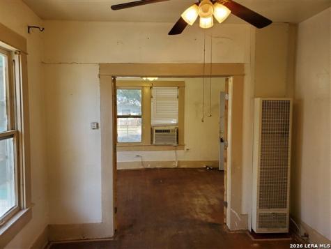 114 Thompson Place San Antonio TX 78225