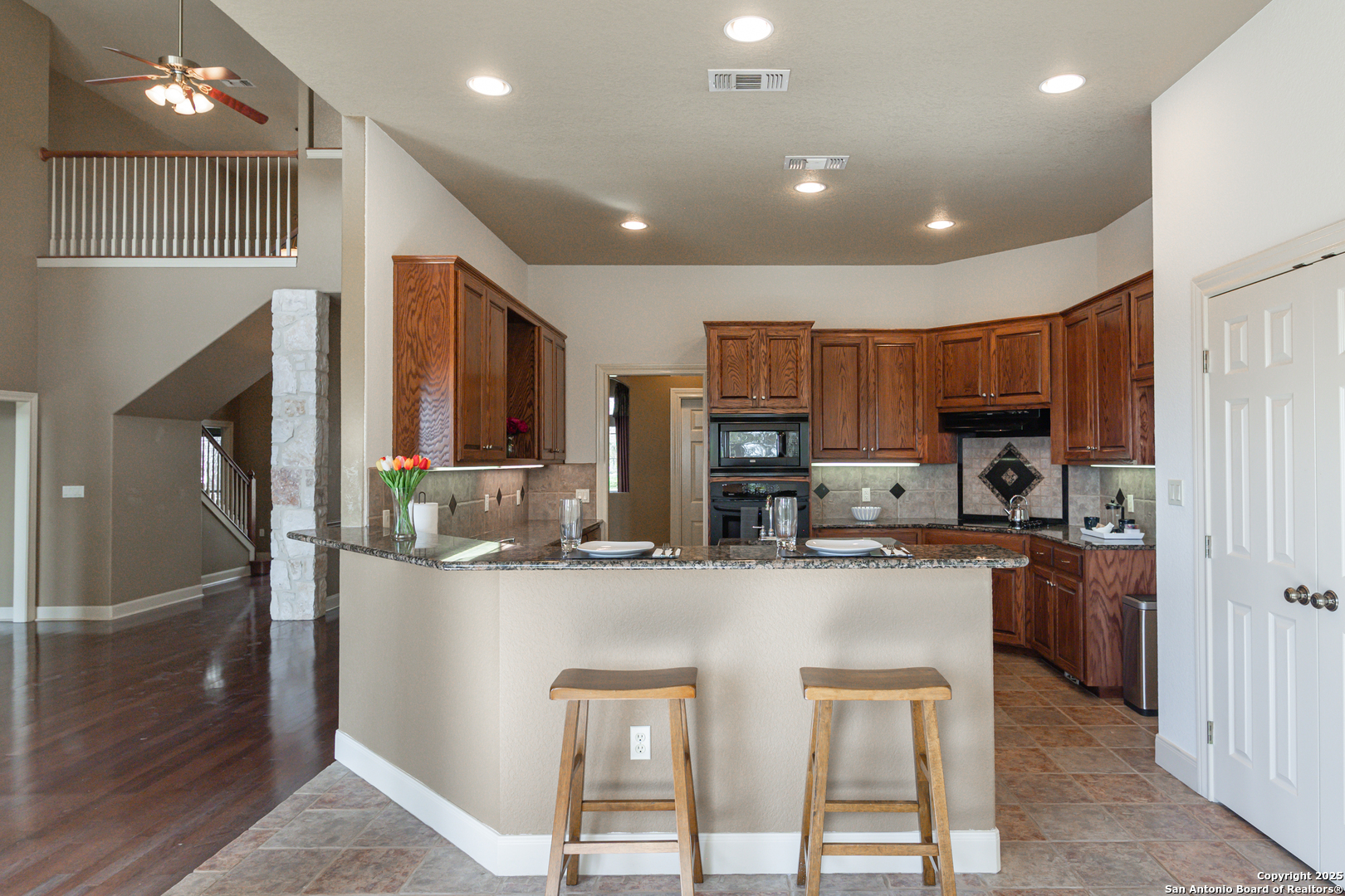 451 Winding View New Braunfels TX 78132