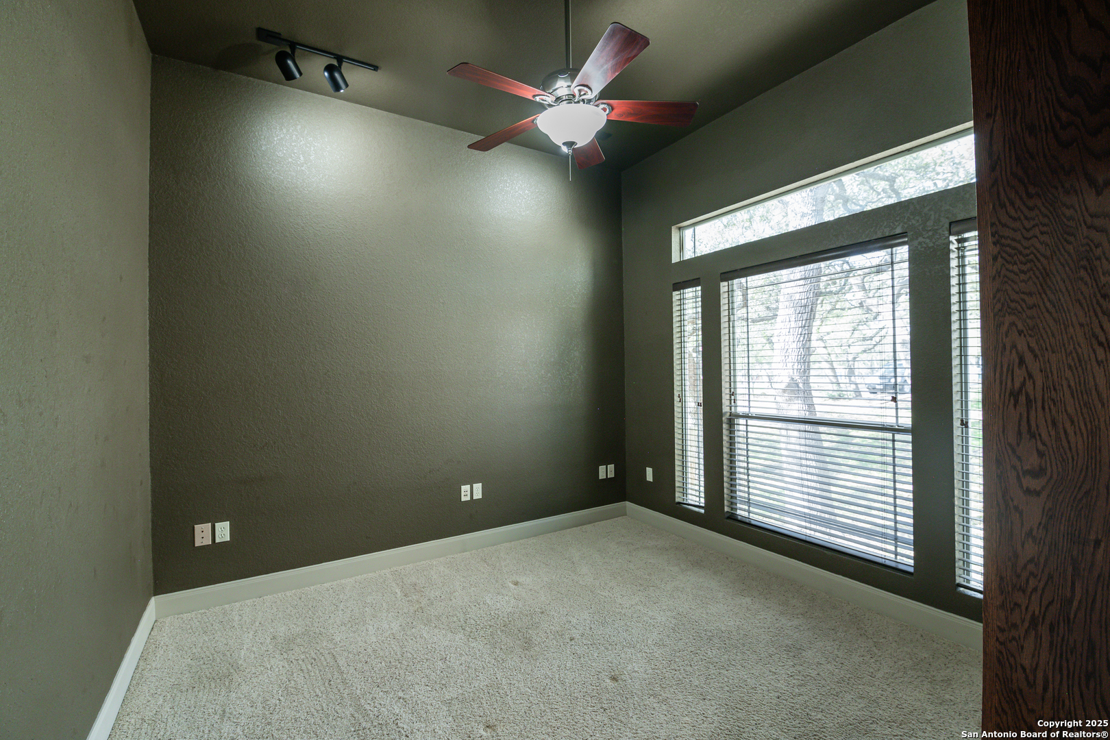451 Winding View New Braunfels TX 78132