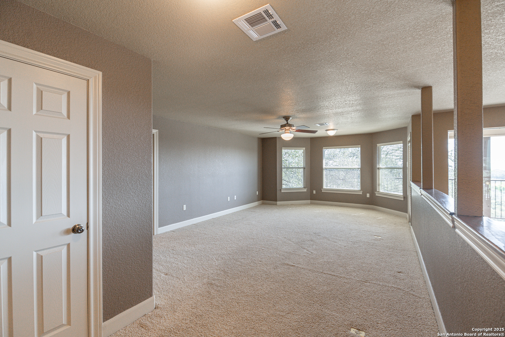 451 Winding View New Braunfels TX 78132