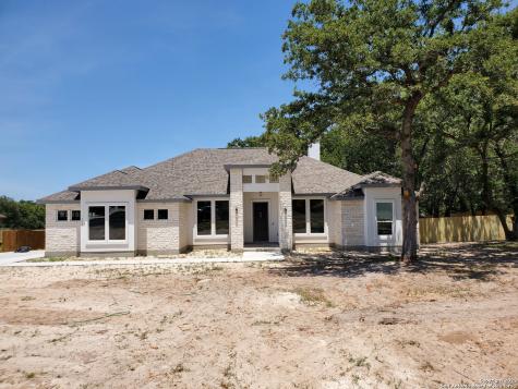 104 Hunting Ridge Drive La Vernia TX 78121