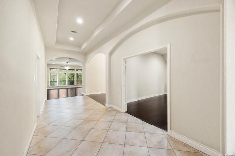518 Lucrezia San Antonio TX 78253