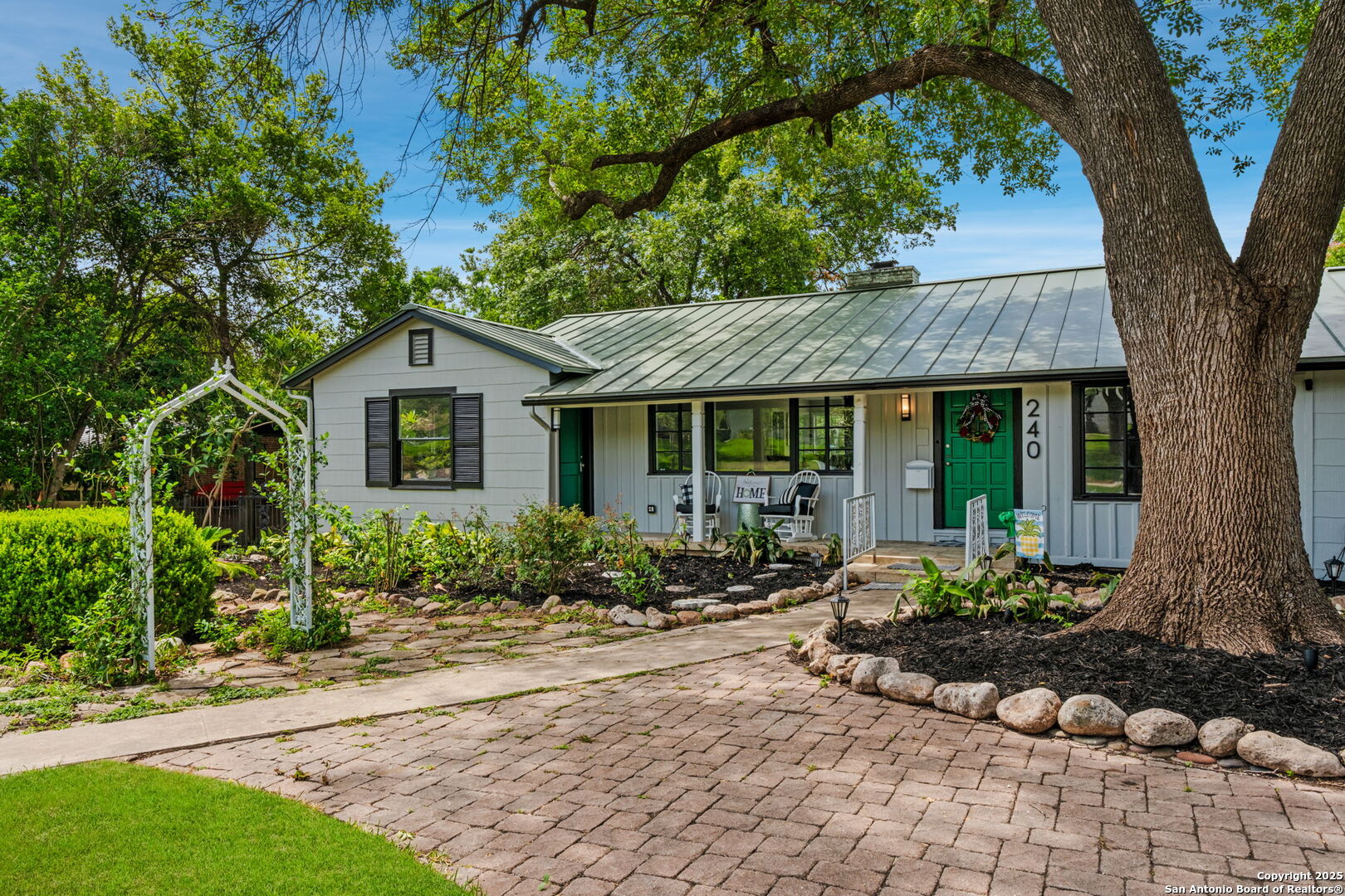 240 Wyanoke San Antonio TX 78209