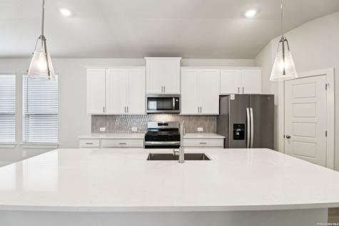9927 Briceway Gap San Antonio TX 78254