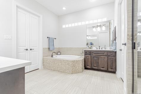 4410 Essex Place Shavano Park TX 78249