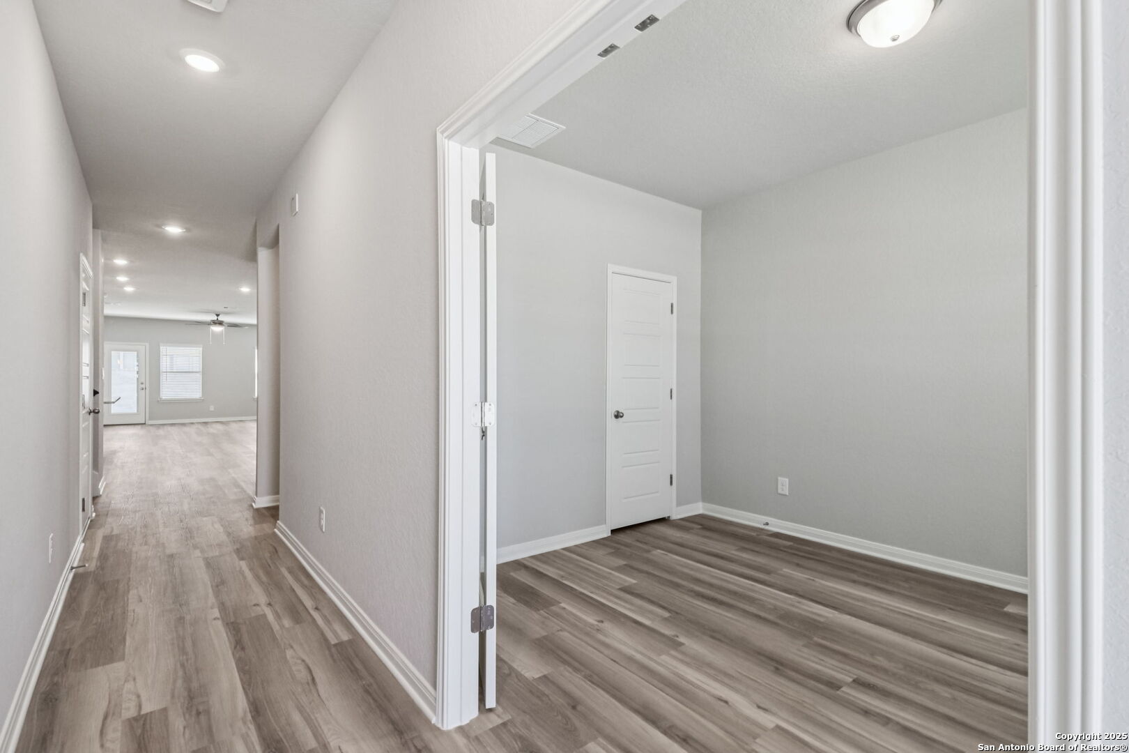 1120 Nikos Hollow San Antonio TX 78245