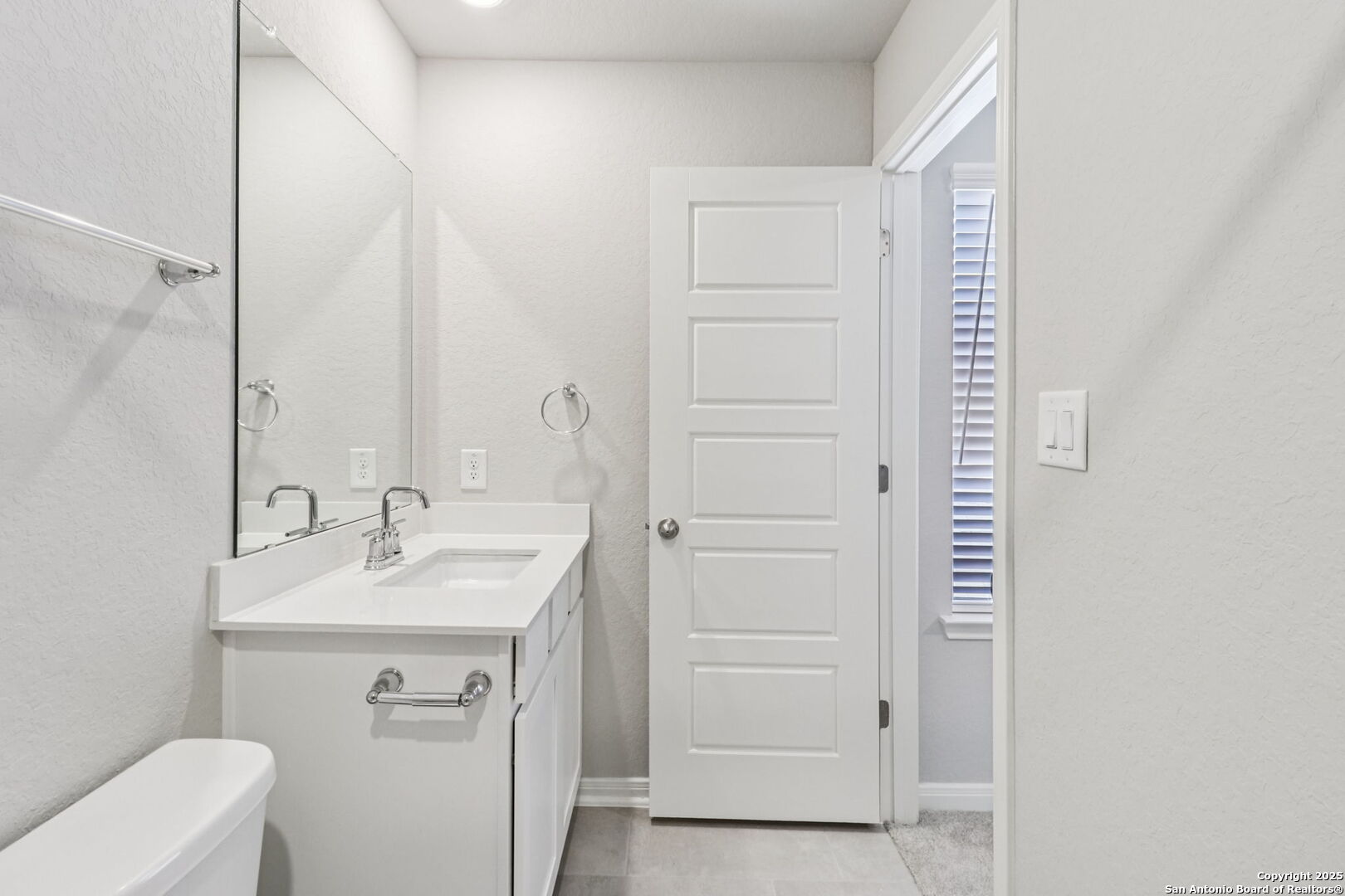 1120 Nikos Hollow San Antonio TX 78245