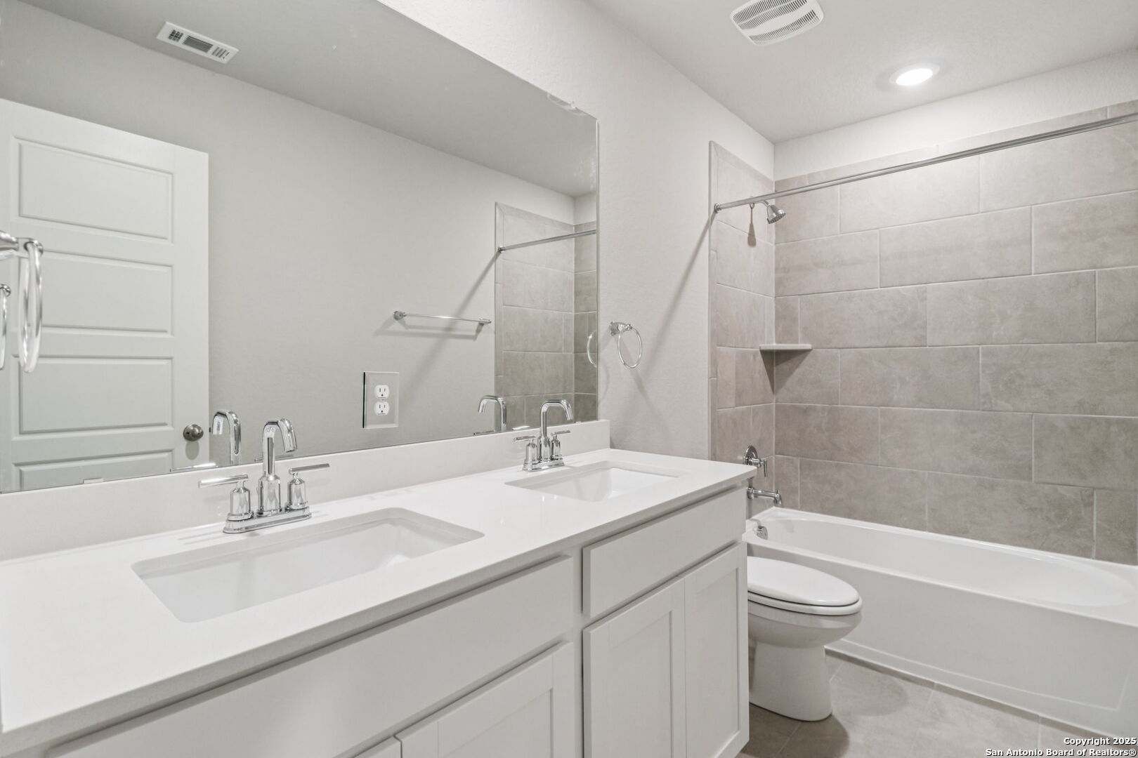 1120 Nikos Hollow San Antonio TX 78245