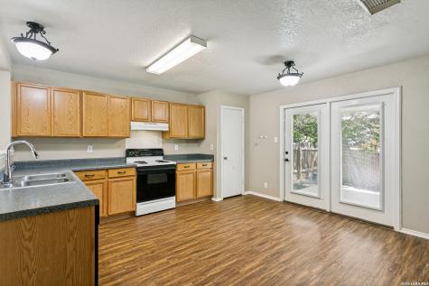 14 Kenrock Ridge San Antonio TX 78254