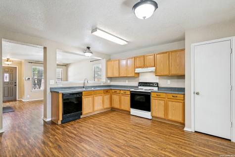 14 Kenrock Ridge San Antonio TX 78254