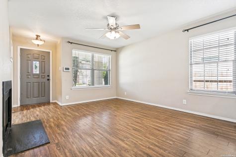 14 Kenrock Ridge San Antonio TX 78254
