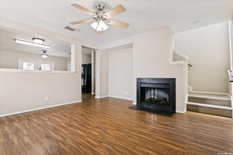 14 Kenrock Ridge San Antonio TX 78254