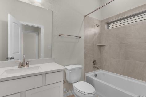 2110 Shepards Street Seguin TX 78155