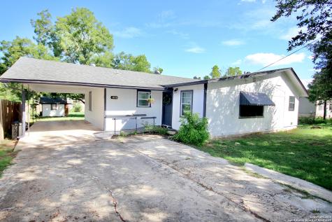 1930 Sutherland Springs Road Floresville TX 78114