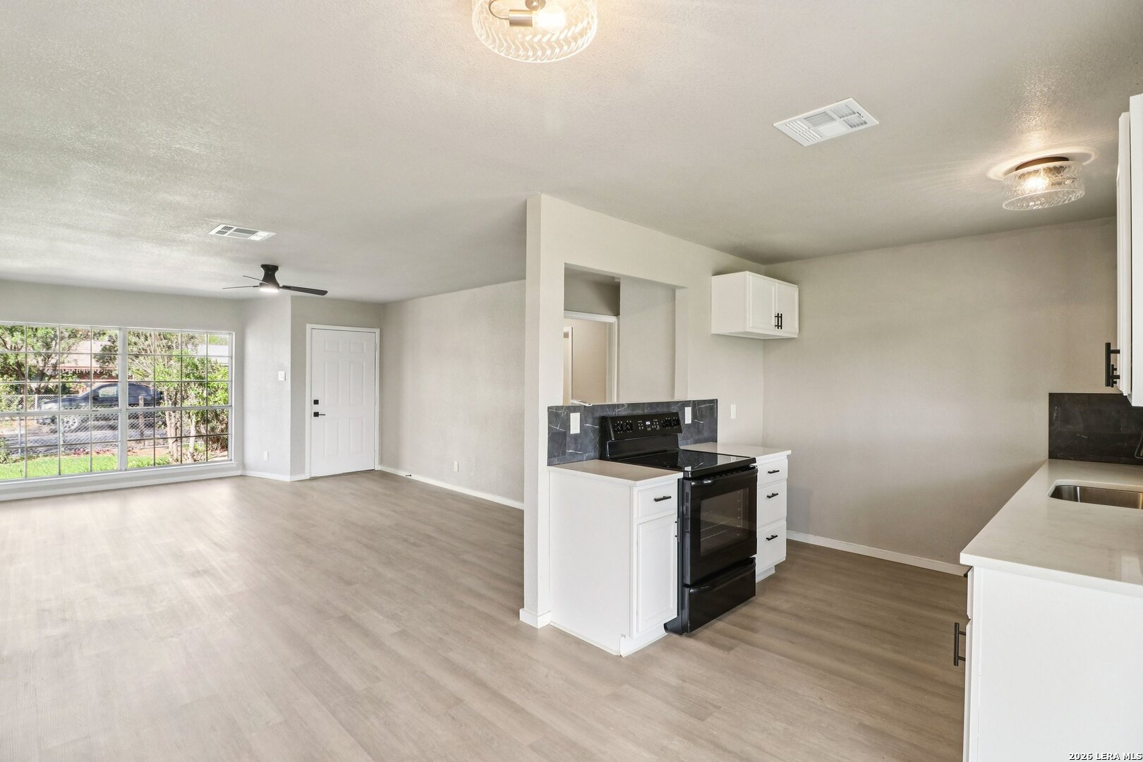 9006 Bowline San Antonio TX 78242