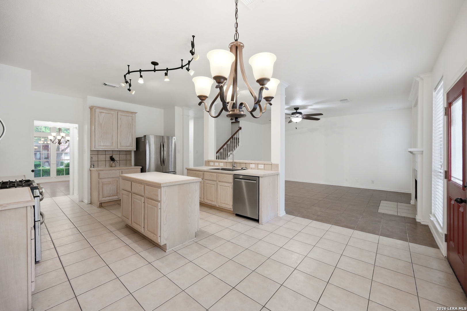 8906 Brae Bend San Antonio TX 78249