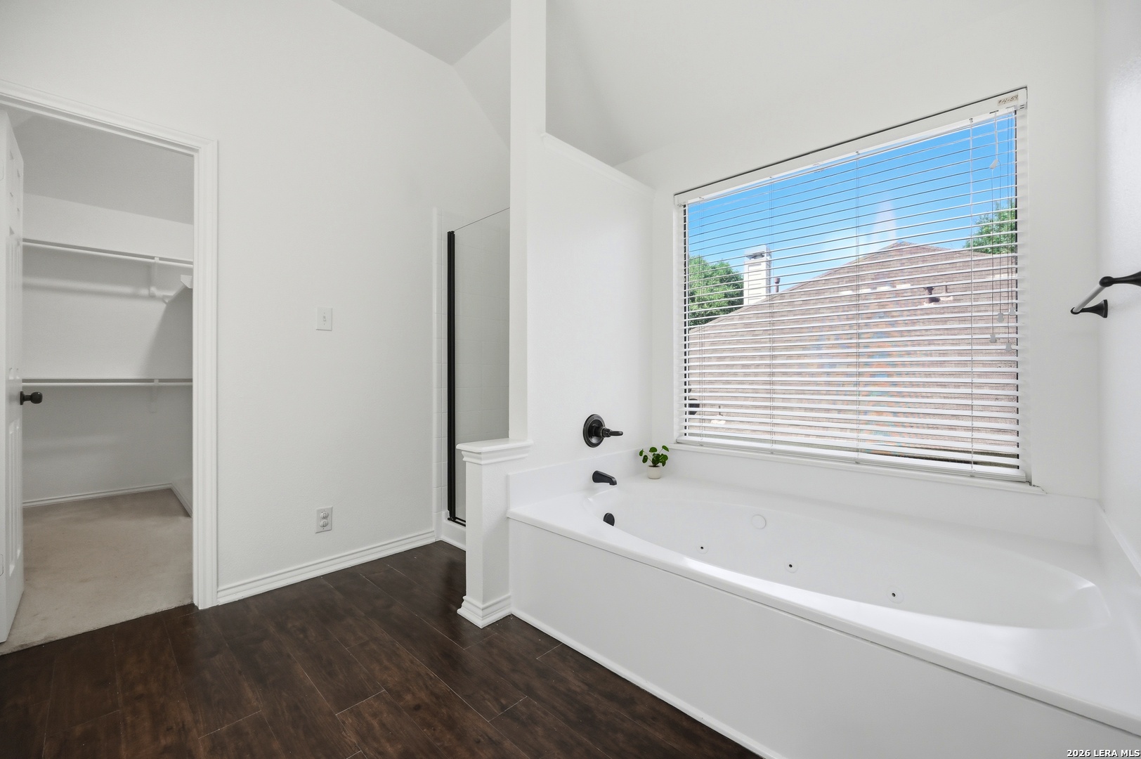 8906 Brae Bend San Antonio TX 78249