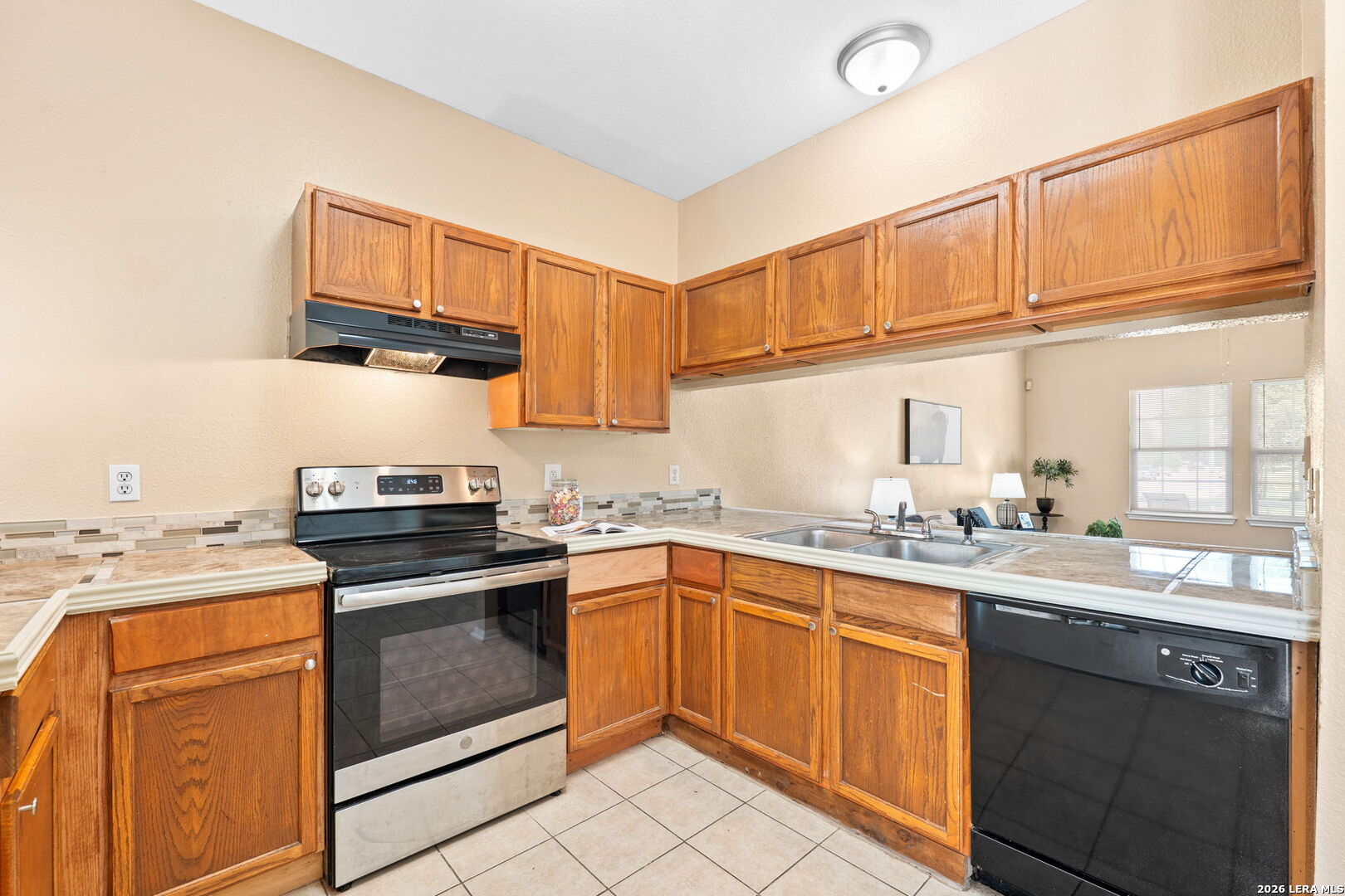 1803 Red Elm San Antonio TX 78227