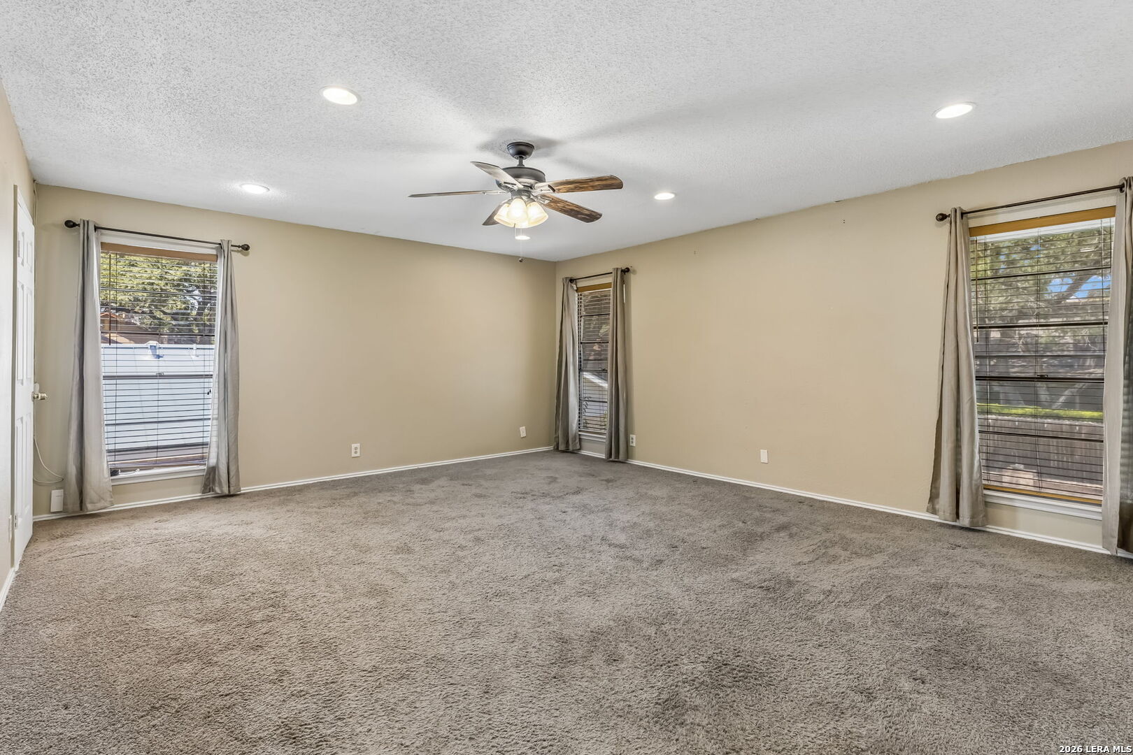 15222 Oak Spring Street San Antonio TX 78232