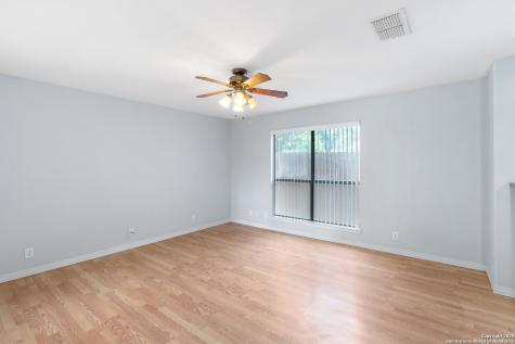 15103 Kamary San Antonio TX 78247