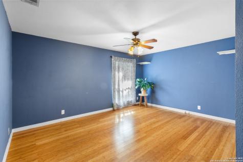15103 Kamary San Antonio TX 78247