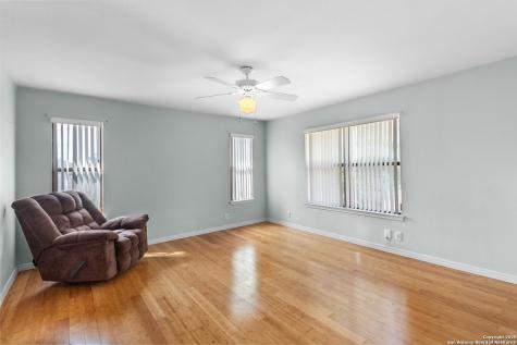 15103 Kamary San Antonio TX 78247