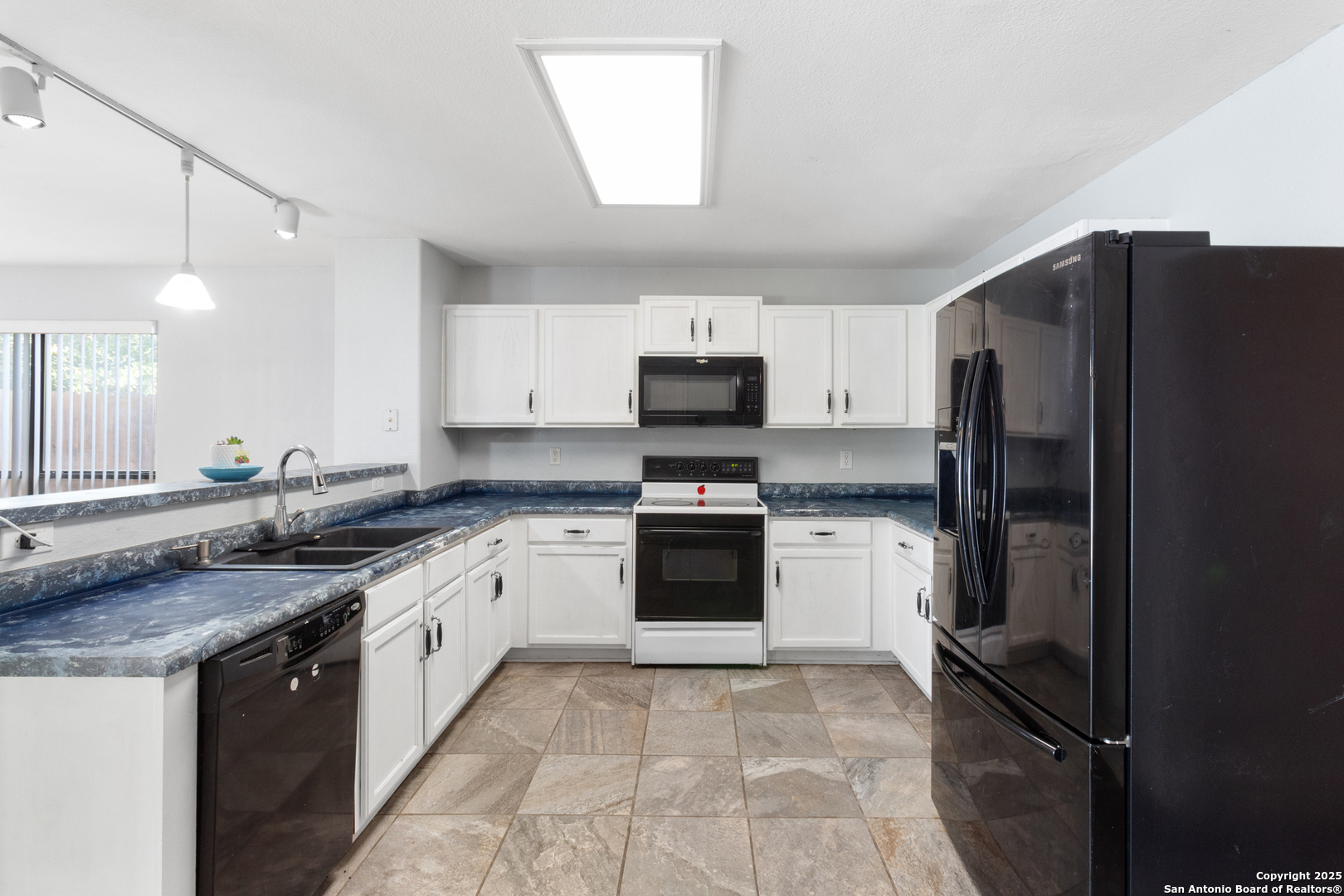 15103 Kamary San Antonio TX 78247