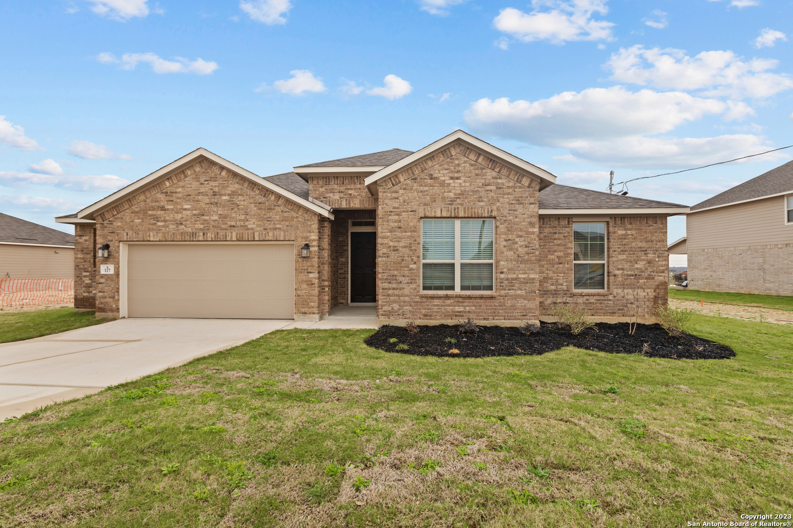 117 Willow Oak Trail Floresville TX 78114