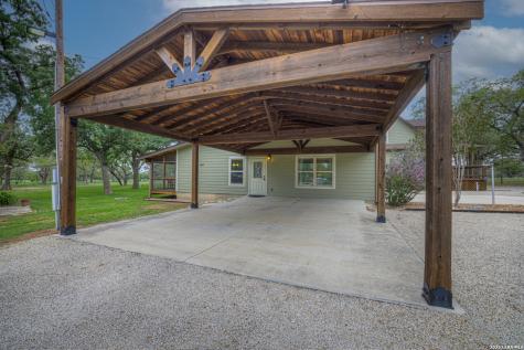 285 Rangeland Seguin TX 78155