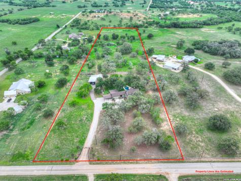 285 Rangeland Seguin TX 78155