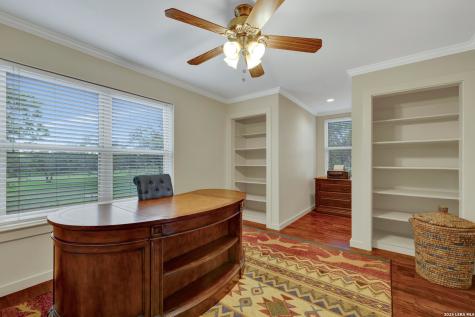 285 Rangeland Seguin TX 78155
