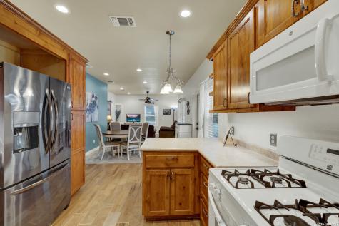 285 Rangeland Seguin TX 78155