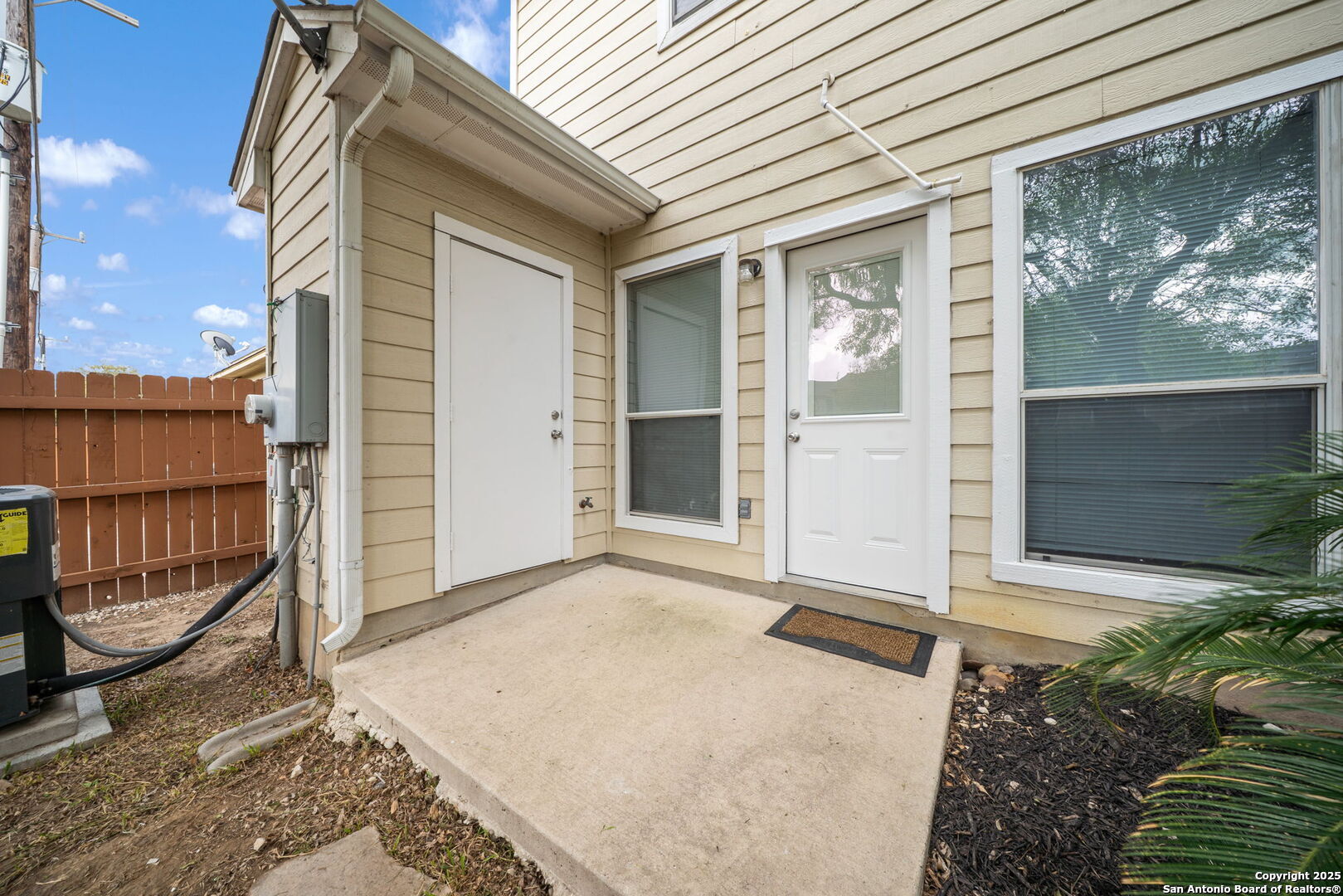 4111 St Charles Bay San Antonio TX 78229
