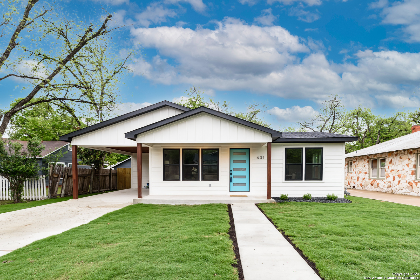 631 S Santa Clara Avenue New Braunfels TX 78130