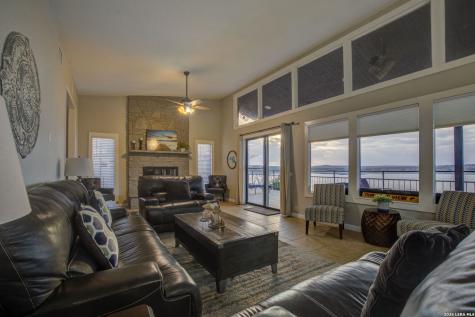 1683 Glenn Canyon Lake TX 78133