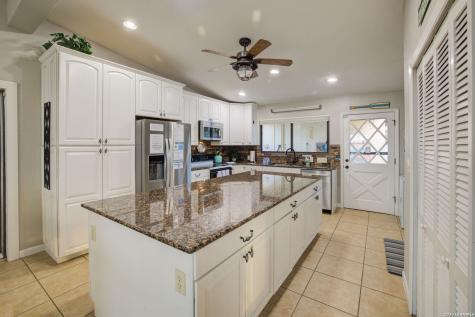 1683 Glenn Canyon Lake TX 78133