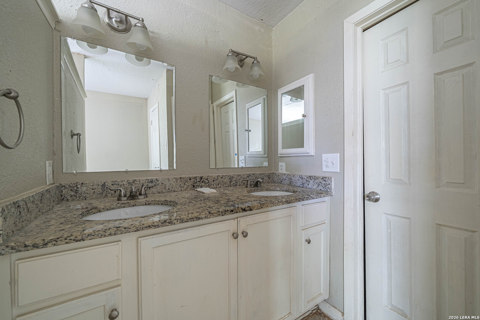 7555 Lincoln Village Drive San Antonio TX 78244