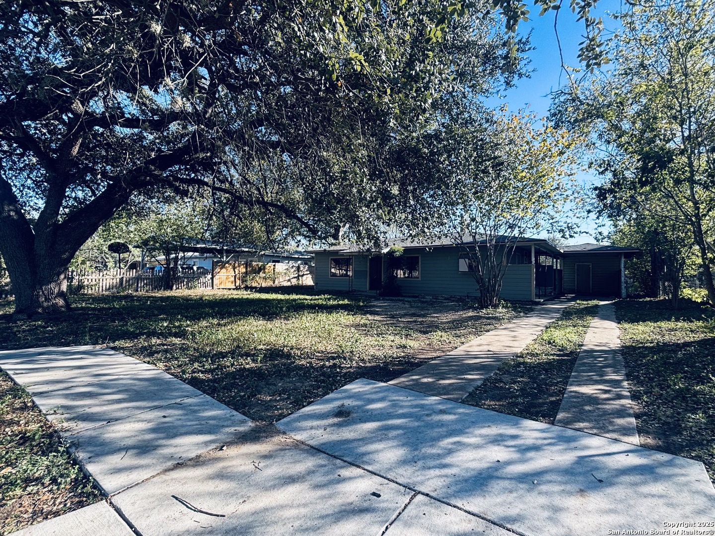 318 Charcliff San Antonio TX 78220