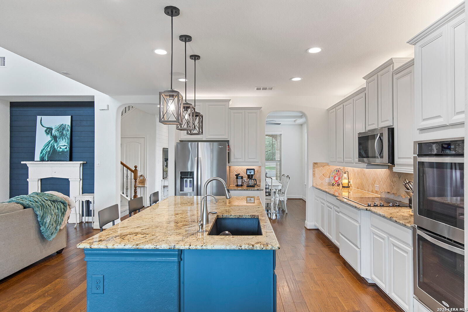 8039 Cibolo Valley Fair Oaks Ranch TX 78015