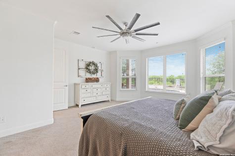 8039 Cibolo Valley Fair Oaks Ranch TX 78015