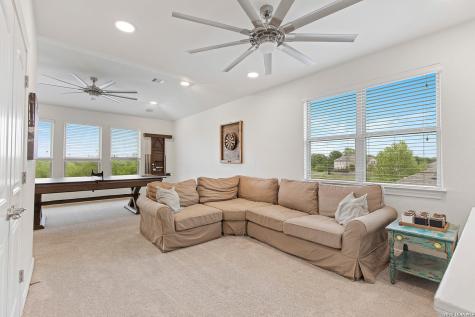 8039 Cibolo Valley Fair Oaks Ranch TX 78015