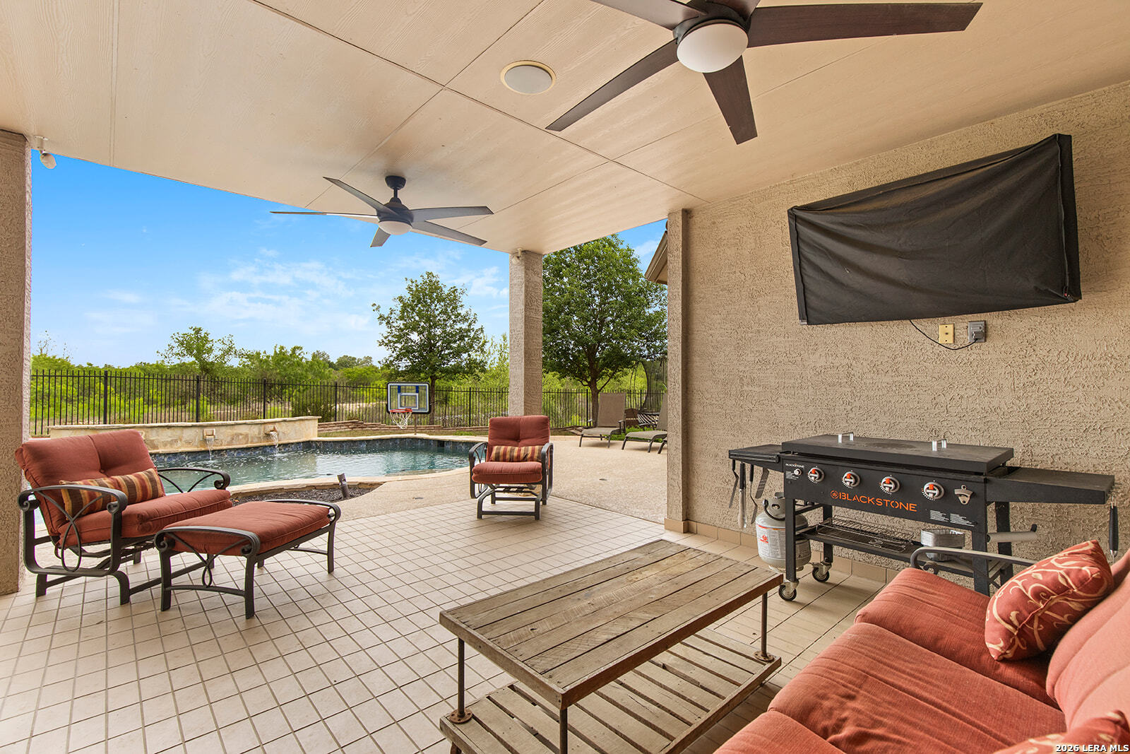 8039 Cibolo Valley Fair Oaks Ranch TX 78015
