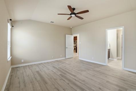 6055 Red Rose San Antonio TX 78244