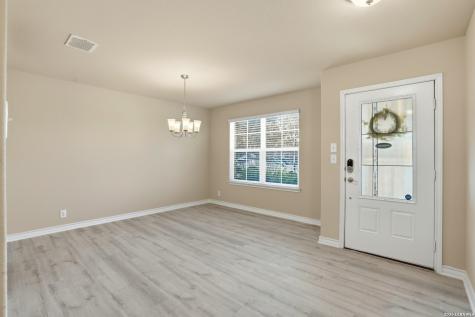 6055 Red Rose San Antonio TX 78244